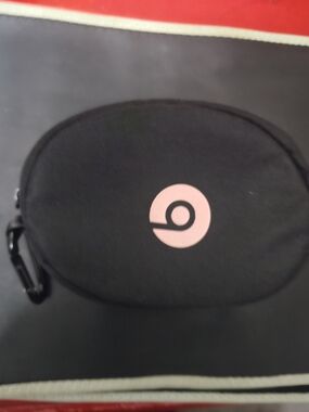 Beats by Dre Pink Logo Black Carry Case